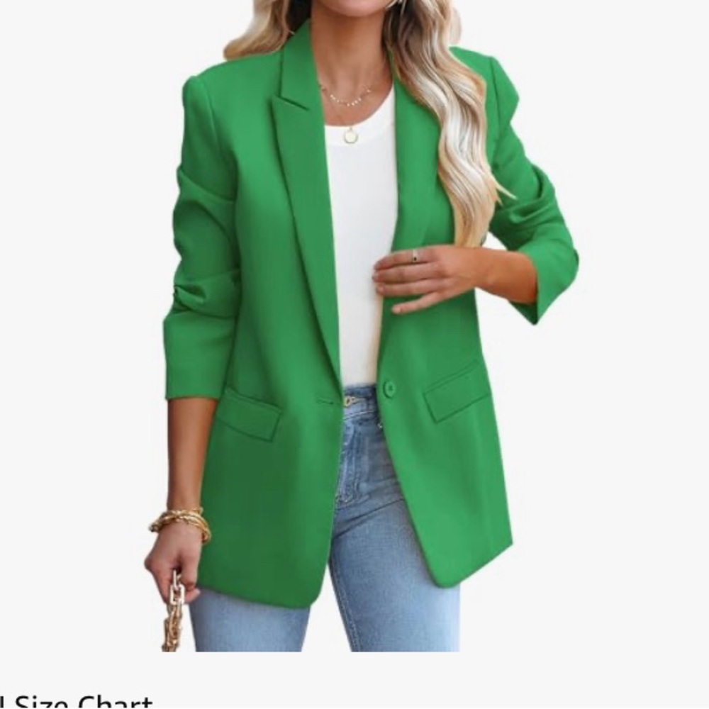 Green Blazer with Classic Lapel and Relaxed Fit